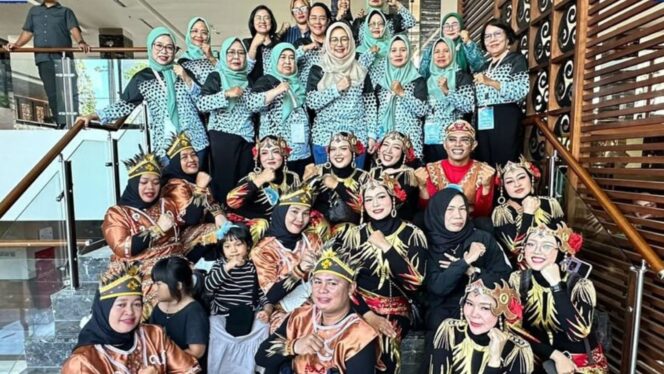 
					TP PKK Barito Utara Ikuti Lomba dan Refreshing Kader pada Rakerda PKK Kalimantan Tengah 2025