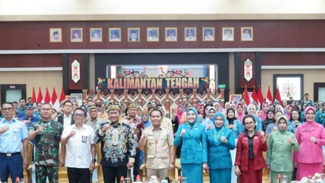 
					TP PKK Barito Utara Tegaskan Komitmen Sinergi pada Rakerda Kalimantan Tengah 2025