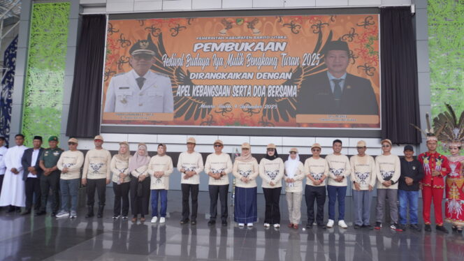 
					Pj. Bupati Barito Utara Indra Gunawan Resmikan Festival Budaya Iya Mulik Bengkang Turan 2025