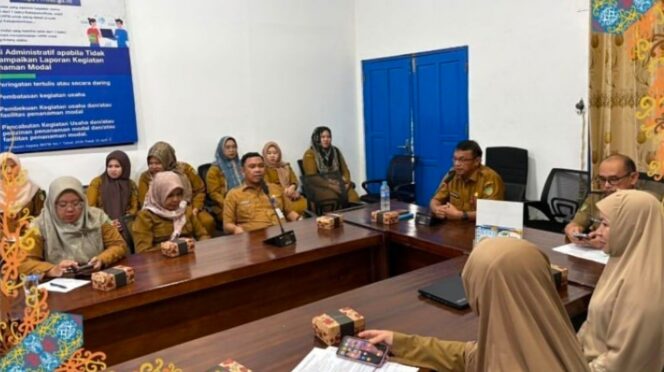 
					DPMPTSP Barito Utara Gelar Sosialisasi Pelayanan Publik dan Koordinasi Pengaduan Triwulan III