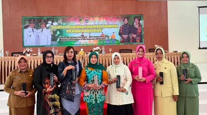 
					DLH Barito Utara Gandeng TP-PKK Sosialisasikan Pengelolaan Sampah dalam Program 100 Hari Kerja