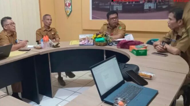
					Inspektorat Barito Utara dan Disnakertranskop Bahas Pengelolaan Koperasi Merah Putih dan Program CSR