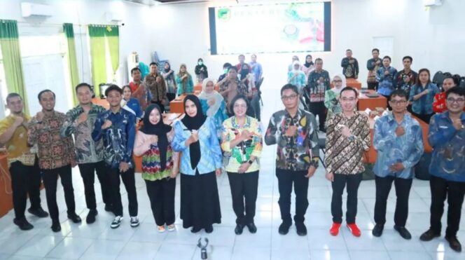 
					Dinas Kesehatan Barito Utara Gelar Monev Program TBC 2025 Perkuat Layanan dan Upaya Eliminasi