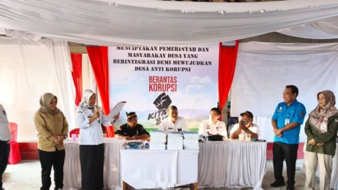 
					Desa Bukit Sawit Barito Utara Raih Predikat Desa Antikorupsi Tahun 2025
