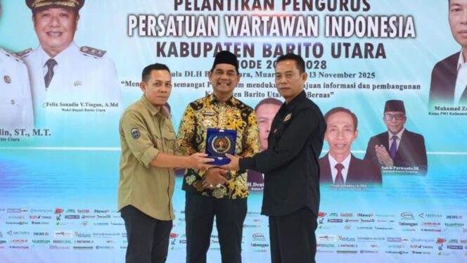 
					Bupati Barito Utara H. Shalahuddin, S.T., M.T., hadiri pelantikan pengurus PWI Kabupaten Barito Utara periode 2025–2028