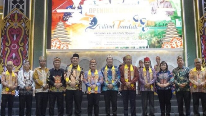 
					Barito Utara Jadi Pusat Perayaan Budaya, Festival Tandak Intan Kaharingan XII Resmi Dibuka