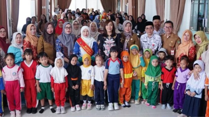 
					Bunda PAUD Barito Utara Buka HUT ke-75 IGTKI–PGRI, Dorong Penguatan PAUD Sejak Usia Dini