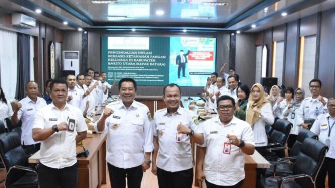 
					Wakil Bupati Barito Utara Pimpin Rapat Satgas Percepatan Operasional Koperasi Merah Putih 2025, Tekankan agar koperasi Merah Putih dapat berjalan efektif, transparan dan akuntabel