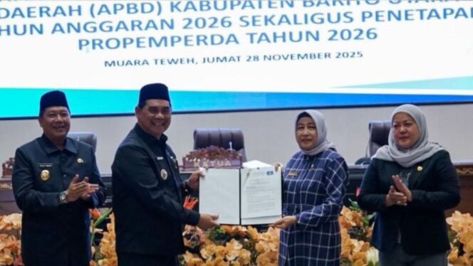 
					Pemkab Barito Utara Sampaikan Pendapat Akhir RAPBD 2026, Bupati Shalahuddin Tegaskan Efisiensi dan Transparansi Anggaran