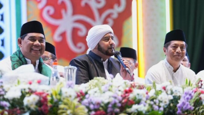 
					Pemkab Barito Utara Gelar Barito Utara Bershalawat 2025, Ribuan Jamaah Padati Arena Tiara Batara