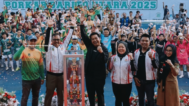 
					Pemkab Barito Utara resmi tutup Porkab 2025, Teweh Tengah juara umum dan warga diajak bersolidaritas untuk Aceh