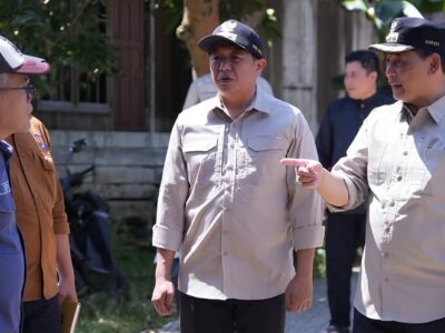 Bupati Barito Utara Safari Jumat di Lahei dan meninjau pembangunan Jembatan Lahei
